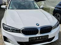Gebraucht BMW 320 190 PS (139 kW) 2023 Alpinweiss iii Kombi