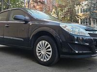 Gebraucht Opel Astra Edition 90 PS (66 kW) 2009 Schwarz Limousine