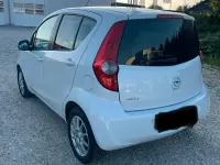 Gebraucht Opel Agila 86 PS (63 kW) 2009 Weiß Kleinwagen