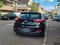 Gebraucht Hyundai i30 Classic 99 PS (72 kW) 2013 Schwarz Coupé