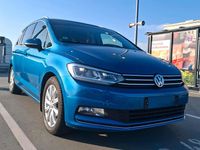 Gebraucht VW Touran 150 PS (110 kW) 2017 Blau Van / Kleinbus