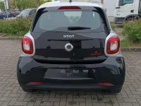 Gebraucht Smart ForFour Passion 71 PS (52 kW) 2015 Schwarz Kleinwagen