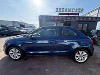 Gebraucht Audi A1 Ambition 105 PS (77 kW) 2011 Blau Kleinwagen