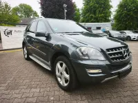 Gebraucht Mercedes ML300 Edition 204 PS (150 kW) 2010 Grau SUV