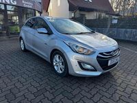 Gebraucht Hyundai i30 135 PS (99 kW) 2014 Silber Limousine