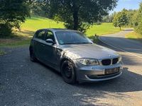 Gebraucht BMW 116 122 PS (89 kW) 2009 Grau Kleinwagen