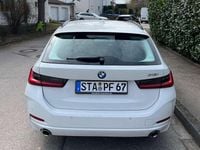 Gebraucht BMW 318 156 PS (114 kW) 2024 Weiß Kombi