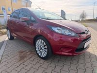 Gebraucht Ford Fiesta Trend 82 PS (60 kW) 2010 Rot Kleinwagen