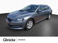 Gebraucht Skoda Superb Ambition 150 PS (110 kW) 2023 Graphitegrau metallic Kombi