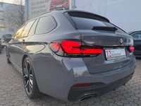 Gebraucht BMW 530 M Sport 252 PS (185 kW) 2021 Grau Kombi