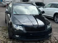 Gebraucht Skoda Superb 150 PS (110 kW) 2015 Schwarz Kombi