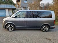 Gebraucht VW Multivan Generation Six 204 PS (150 kW) 2022 Grau Van