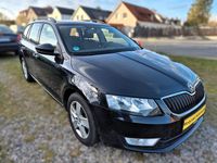 Gebraucht Skoda Octavia Ambition 105 PS (77 kW) 2014 Schwarz Kleinwagen