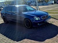 Gebraucht Mercedes C270 178 PS (130 kW) 2003 Blau Kombi