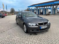Gebraucht BMW 318 143 PS (105 kW) 2008 Grau Kombi