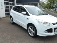 Gebraucht Ford Kuga Individual 179 PS (131 kW) 2016 Weiß SUV