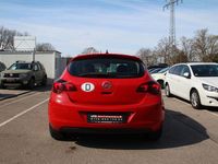 Gebraucht Opel Astra Innovation 101 PS (74 kW) 2011 Rot Limousine