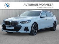 Neu BMW 530e Performance 299 PS (219 kW) 2025 Alpinweiss iii Kombi