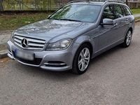 Gebraucht Mercedes C220 170 PS (125 kW) 2014 Grau Kombi