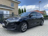 Gebraucht Ford Focus Titanium 125 PS (91 kW) 2022 Schwarz Kombi