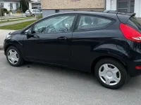 Gebraucht Ford Fiesta Trend 60 PS (44 kW) 2011 Schwarz Kleinwagen
