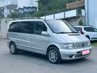 Usata Mercedes V220 122 CV (89 kW) 2002 Argento Monovolume