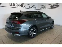 Gebraucht Ford Focus Active X 155 PS (114 kW) 2023 Grau Kombi