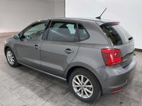 Gebraucht VW Polo Trendline 75 PS (55 kW) 2017 Grau Kleinwagen