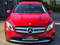 Gebraucht Mercedes GLA200 136 PS (100 kW) 2014 Rot SUV