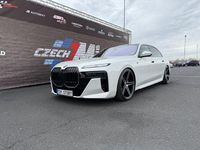 Gebraucht BMW 740 M Sport 299 PS (219 kW) 2023 Weiß Limousine