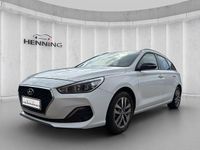 Gebraucht Hyundai i30 99 PS (72 kW) 2019 Weiß Kleinwagen