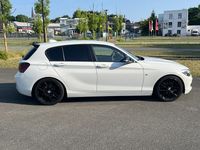 Gebraucht BMW 116 109 PS (80 kW) 2015 Weiß Kleinwagen