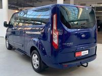 Gebraucht Ford Tourneo Custom Titanium 169 PS (124 kW) 2016 Blau Van