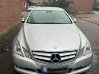 Gebraucht Mercedes E250 Elegance 204 PS (150 kW) 2009 Silber Coupé