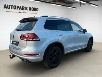 Gebraucht VW Touareg R-line 245 PS (180 kW) 2014 Cool silver metallic SUV