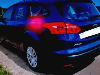 Gebraucht Ford Focus 101 PS (74 kW) 2016 Blau Kombi