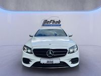 Gebraucht Mercedes E220 AMG 194 PS (142 kW) 2019 Weiß Limousine