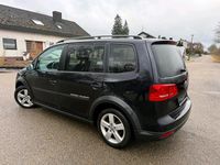 Gebraucht VW Touran Cross 140 PS (102 kW) 2012 Schwarz Van / Kleinbus