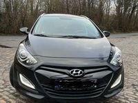 Gebraucht Hyundai i30 Classic 99 PS (72 kW) 2013 Schwarz Kombi