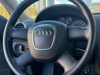 Gebraucht Audi A3 Attraction 102 PS (75 kW) 2010 Schwarz Kleinwagen