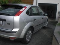 Używany Ford Focus 109 KM (80 kW) 2006 Srebrny Sedan/Limuzyna