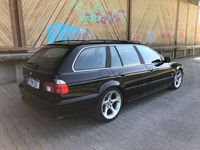 Gebraucht BMW 525 Performance 192 PS (141 kW) 2001 Schwarz Kombi