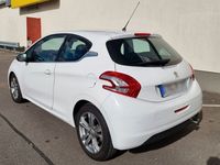 gebraucht Peugeot 208 1.6 Allure 120 VTi Automatik Allure