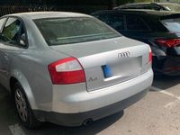 gebraucht Audi A4 2.0 - TÜV 05/25 kein Rost