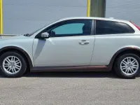 Usata Volvo C30 109 CV (80 kW) 2007 Bianco Utilitaria