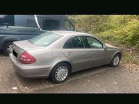 Gebraucht Mercedes E240 177 PS (130 kW) 2003 Beige Limousine