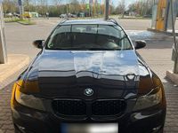 Gebraucht BMW 320 164 PS (120 kW) 2009 Blau Kombi