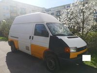 Używany VW Transporter 101 KM (74 kW) 2003 Biały Van