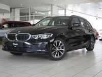 Gebraucht BMW 330 Sport Line 286 PS (210 kW) 2021 Saphirschwarz metallic Kombi