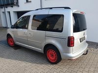 Gebraucht VW Caddy Comfortline 125 PS (91 kW) 2017 Silber Van / Kleinbus